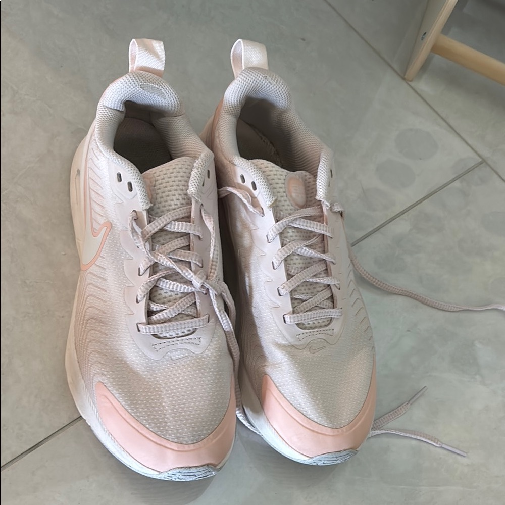 Women's Lightweight Pink Athletic Sneakers